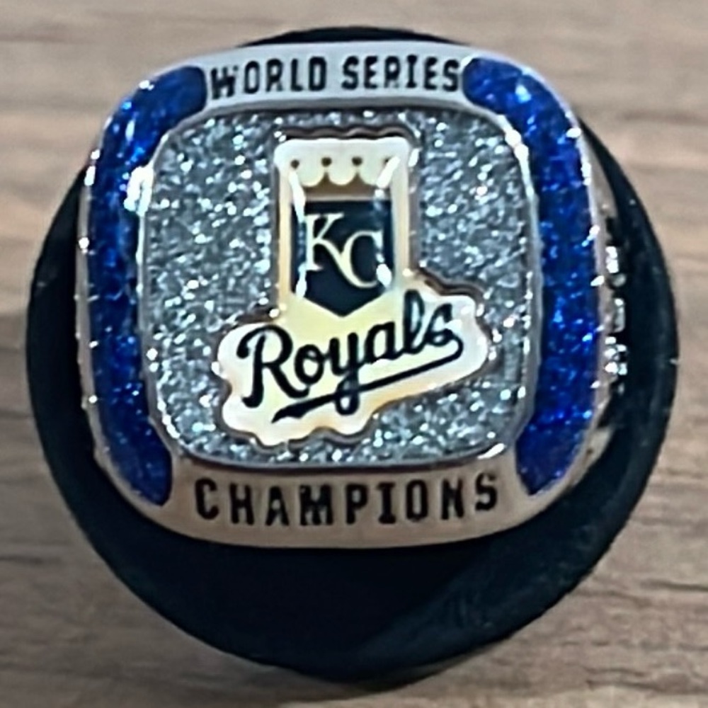 Kansas City Royals Commemorative 2015 World Series Champions Ring